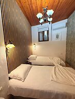 Old Town Guesthouse Guri