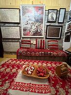 Old Town Guesthouse Guri