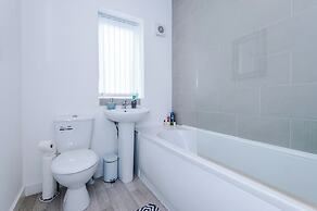 3 Bed-sleeps 5-garden-parking