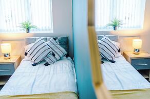 3 Bed-sleeps 5-garden-parking