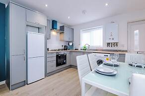 3 Bed-sleeps 5-garden-parking