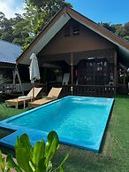 Perhentian Island Coralview Resort