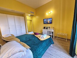 RESIDENZE SERVENTI LONGHI