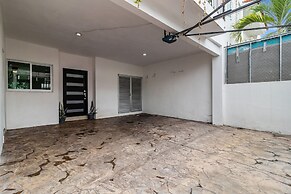 Casa Encanto 3Bdr 3Bath Jacuzzi Parking