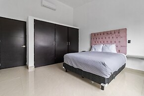 Casa Encanto 3Bdr 3Bath Jacuzzi Parking