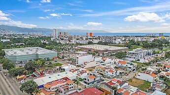 Casa Encanto 3Bdr 3Bath Jacuzzi Parking
