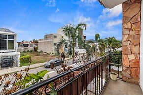 Casa Encanto 3Bdr 3Bath Jacuzzi Parking