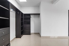 Casa Encanto 3Bdr 3Bath Jacuzzi Parking