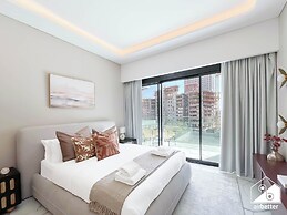 Serenity Studio Pool Access & Balcony at Riviera