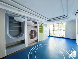 Serenity Studio Pool Access & Balcony at Riviera