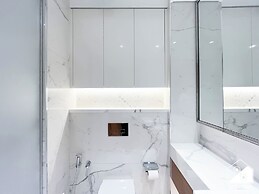 Serenity Studio Pool Access & Balcony at Riviera