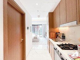 Serenity Studio Pool Access & Balcony at Riviera