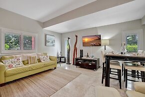 Beach Duplex 3br Manor with Heated Pool