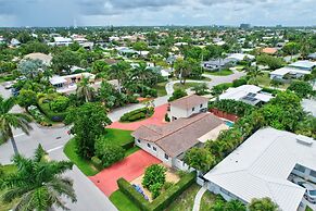 Beach Duplex 3br Manor with Heated Pool