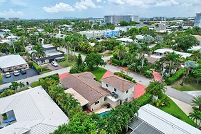 Beach Duplex 3br Manor with Heated Pool