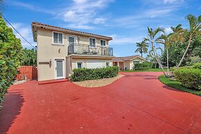 Beach Duplex 3br Manor with Heated Pool