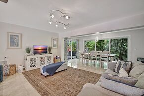 Beach Duplex 3br Manor with Heated Pool