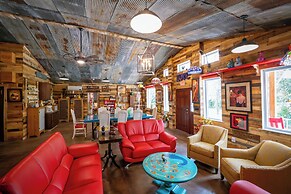 Hermann Grain Bins BNB