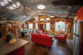 Hermann Grain Bins BNB
