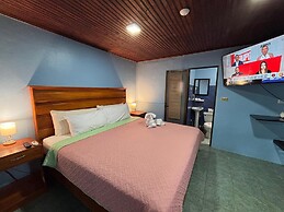 Pura Vida Aparment - Downtown La Fortuna
