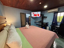 Pura Vida Aparment - Downtown La Fortuna