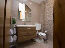 Apartments Stone House Murter