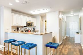 Lake Views At Blue Heron