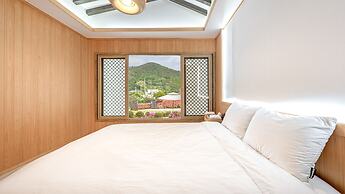 Yeosu Elon Pension