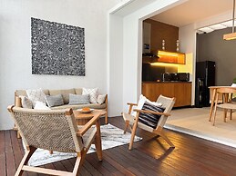 Silk Umalas by Nagisa Bali