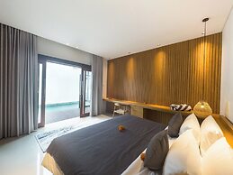 Silk Umalas by Nagisa Bali