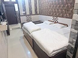 Hotel Aapno Shyam And Restaurant