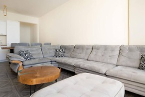 Exclusive Seafront Duplex With Jacuzzi