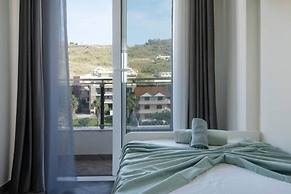 Exclusive Seafront Duplex With Jacuzzi