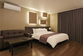 Modern Hotel