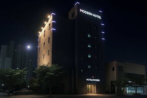 Modern Hotel