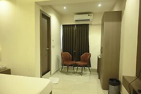 Hotel Sahara Residency