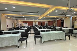 Ovemar Resort Hotel Near Vigan