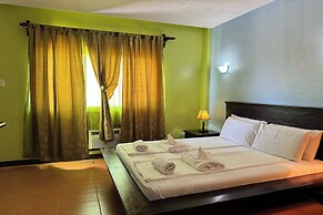 Ovemar Resort Hotel Near Vigan