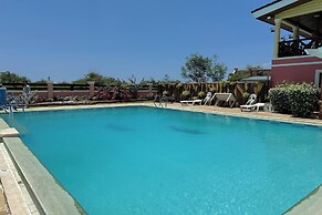 Ovemar Resort Hotel Near Vigan