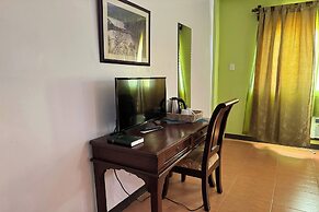 Ovemar Resort Hotel Near Vigan