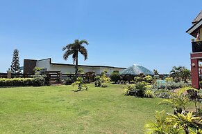 Ovemar Resort Hotel Near Vigan