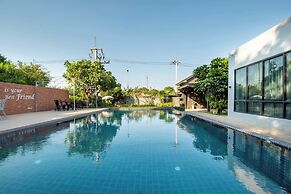 Penny - Farthing Pool Villa