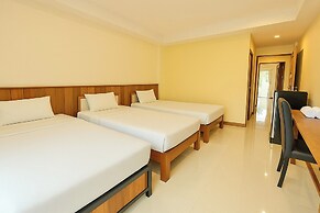Palmhug Hotel