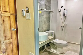 Palmhug Hotel