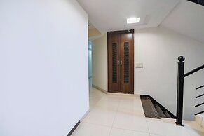 Fabhotel Kamran Residency