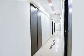 Fabhotel Kamran Residency