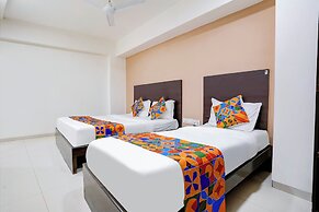 Fabhotel Kamran Residency