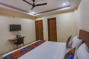Fabhotel Starlight Sanctuary