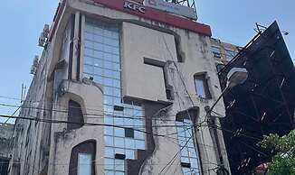 Fabhotel Kolstay Inn