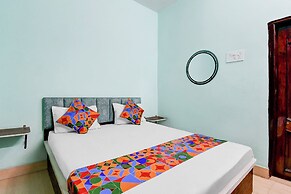 Fabhotel Rb Palace